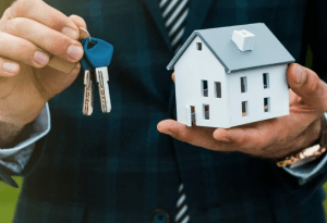 Срочный выкуп квартир: когда и кому это нужно