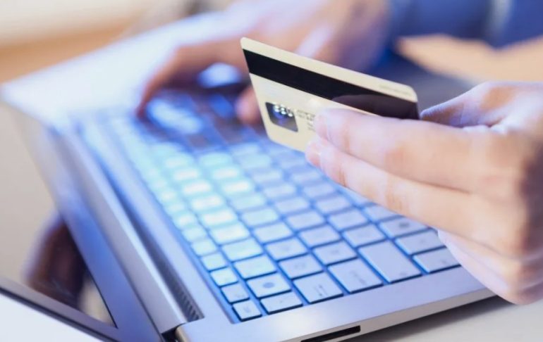 Кредит без очередей: как получить наличные, не выходя из дома