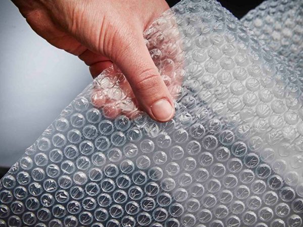 Воздушно-пузырчатая пленка в рекламе и маркетинге