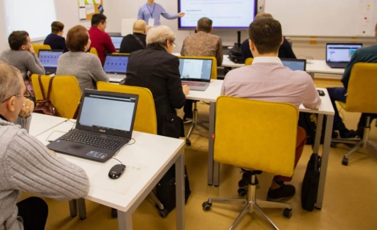 Новые горизонты развития: курсы для работников образования