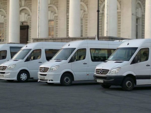 ПМЭФ 2026 в Санкт-Петербурге: как организовать комфортный трансфер на минивэне