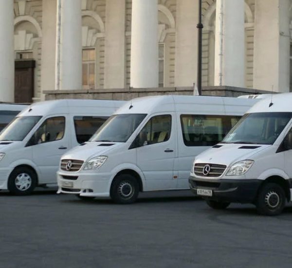 ПМЭФ 2026 в Санкт-Петербурге: как организовать комфортный трансфер на минивэне